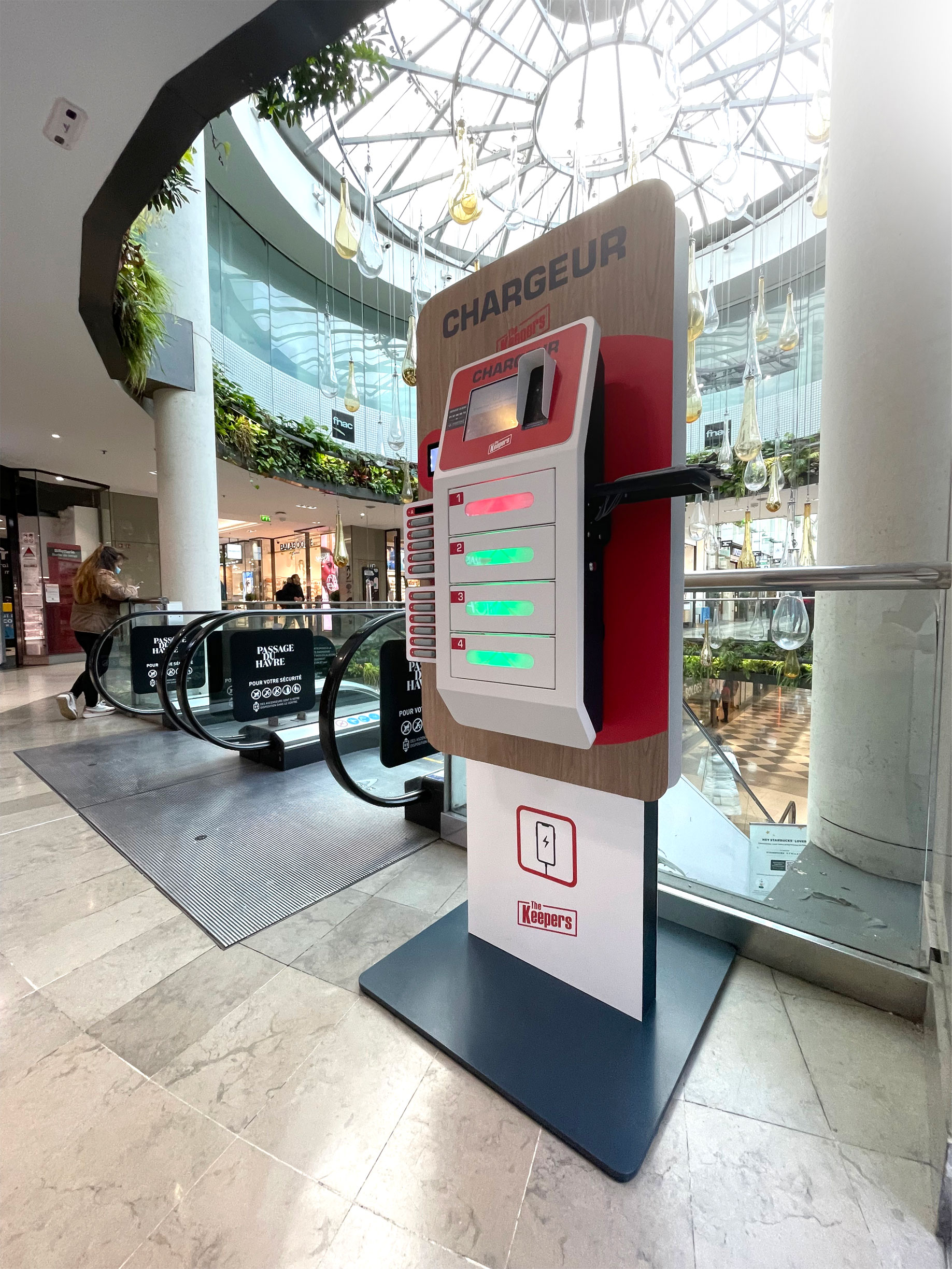 Self-service portable battery loan service - Passage du Havre Self-service portable battery loan service - Passage du Havre