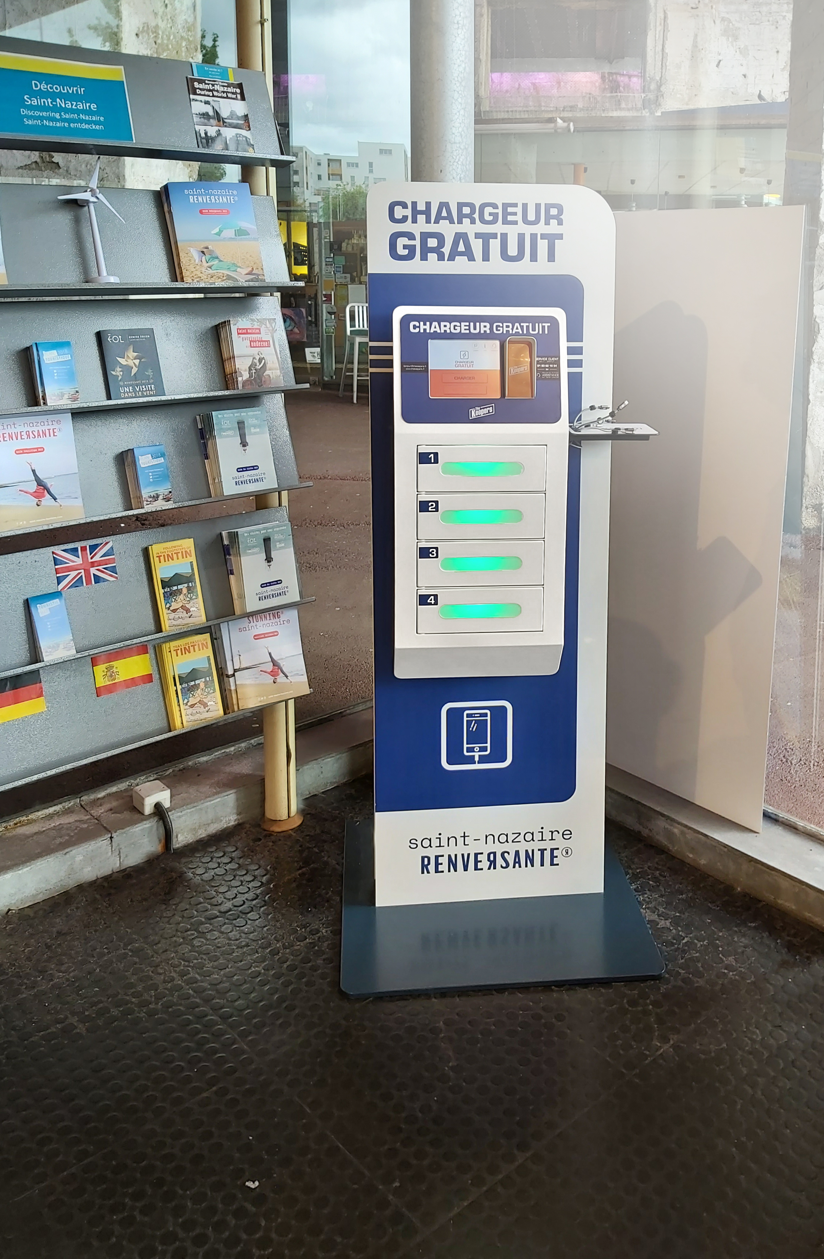 Servicio de recarga de teléfonos móviles para turismo en la aglomeración de Saint Nazaire Servicio de recarga de teléfonos móviles para turismo en la aglomeración de Saint Nazaire
